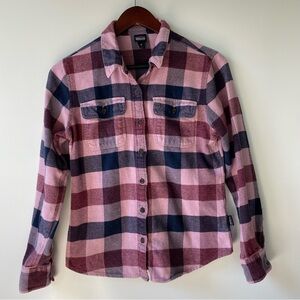 Patagonia Plaid Flannel Shirt Jacket in Lilac, Maroon & Navy XS